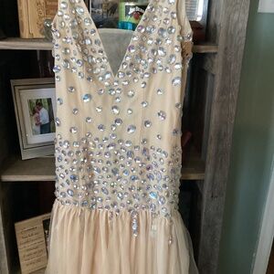 JJ’s House beautiful formal dress XS